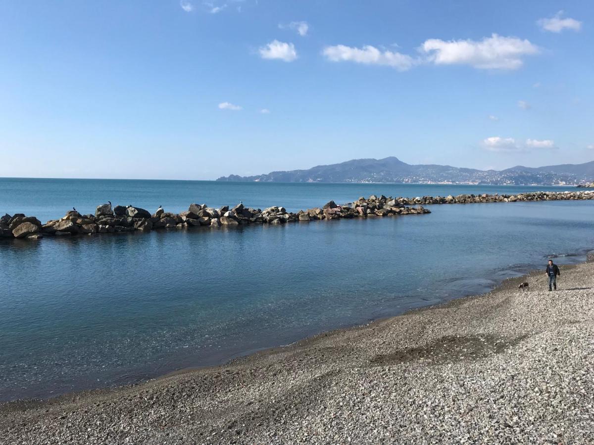 Holiday At Кьявари Экстерьер фото